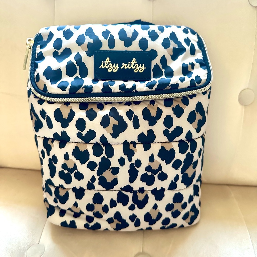 Itzy Ritzy leopard insulated bottle bag